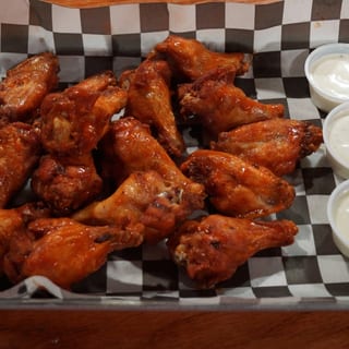 Jumbo Wings (15)