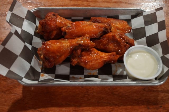 Jumbo Wings (5).